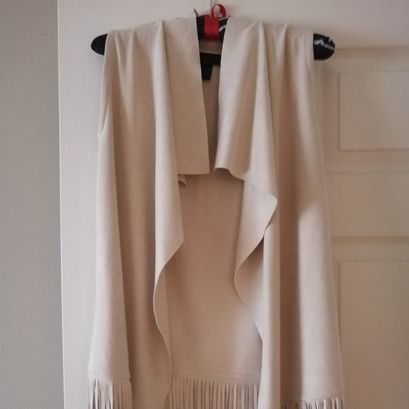 fringe vest cream color - Picture 2 of 3